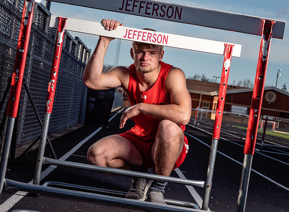 track-senior-pictures