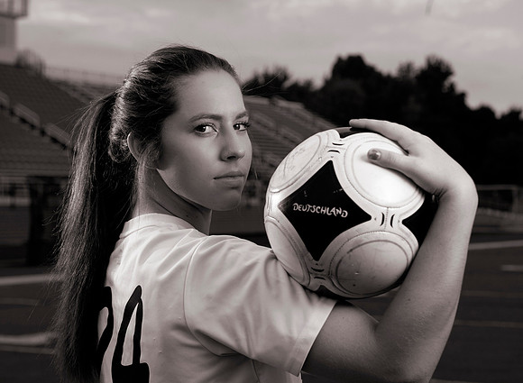 girls-soccer-senior-pictures