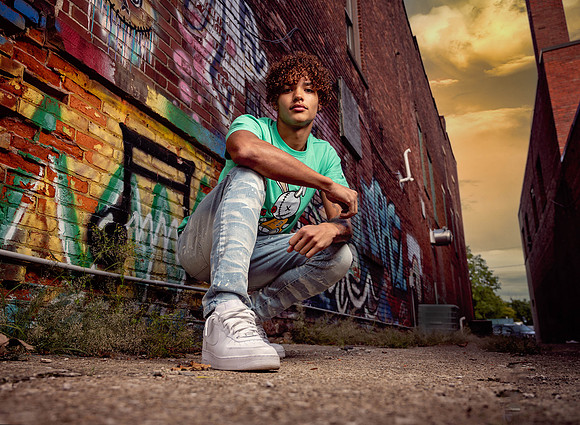 senior-pictures-boy-urban-edgy-creative