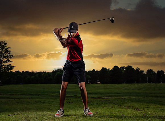 senior-boy-golf-photography-ashtabula-photographer