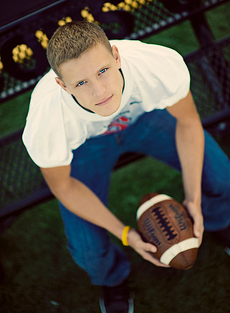 football-senior-photography
