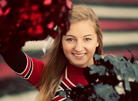 senior-pictures-cheerleading