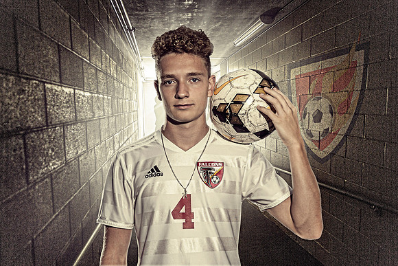 senior-pictures-boys-soccer