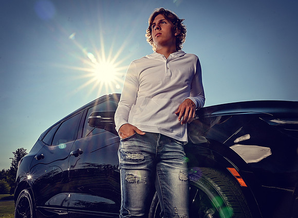 senior-pictures-car-photography-ashtabula-photographer