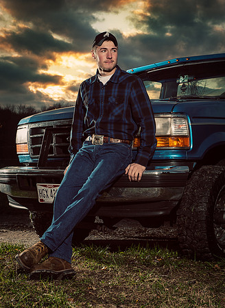 truck-senior-picture-ideas