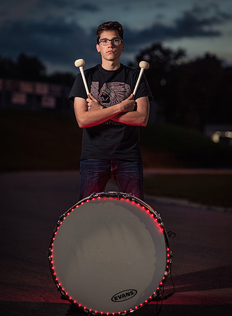 senior-picture-drummer
