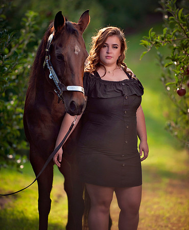 senior-girl-horse