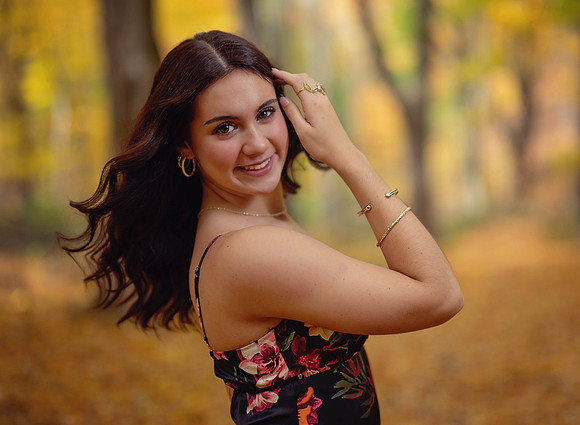 senior-pictures-girl-fall